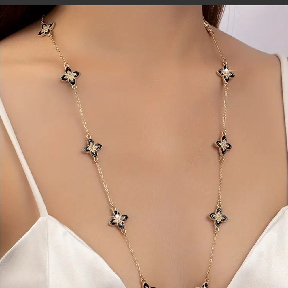 High Fashion Jewelry 2pc Set